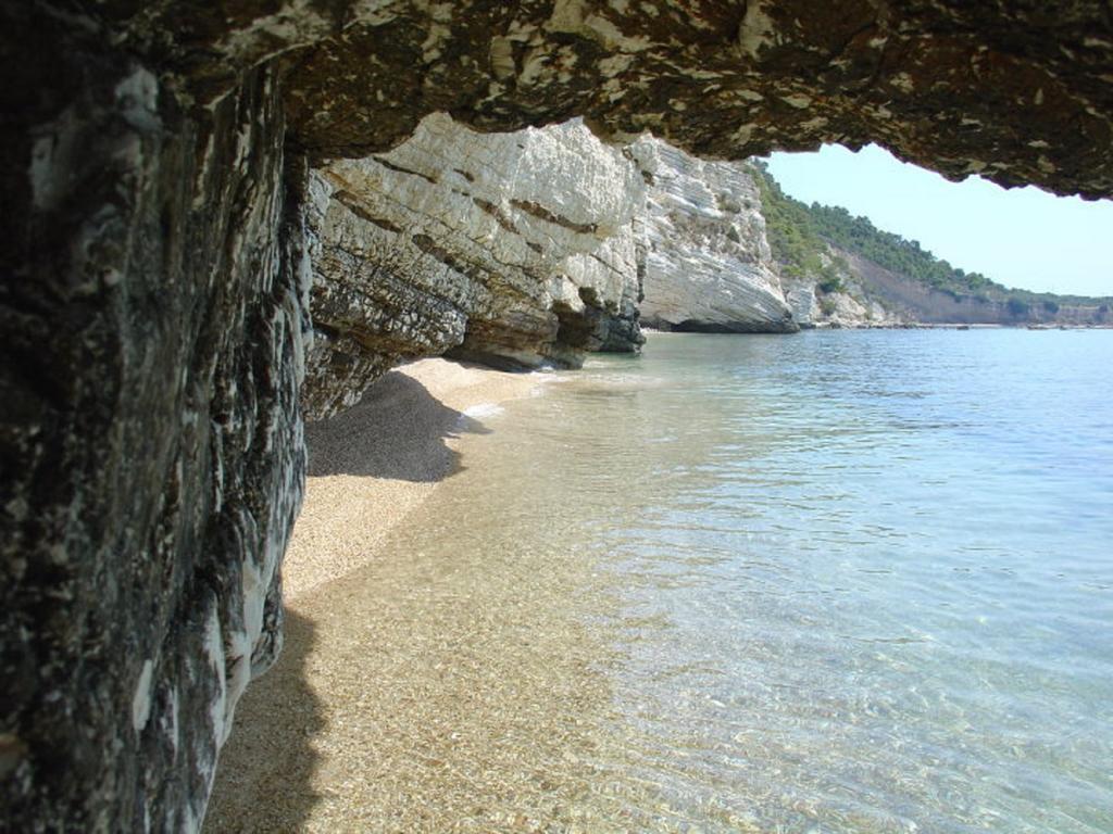 Hotel Alba Del Gargano Матината Екстериор снимка